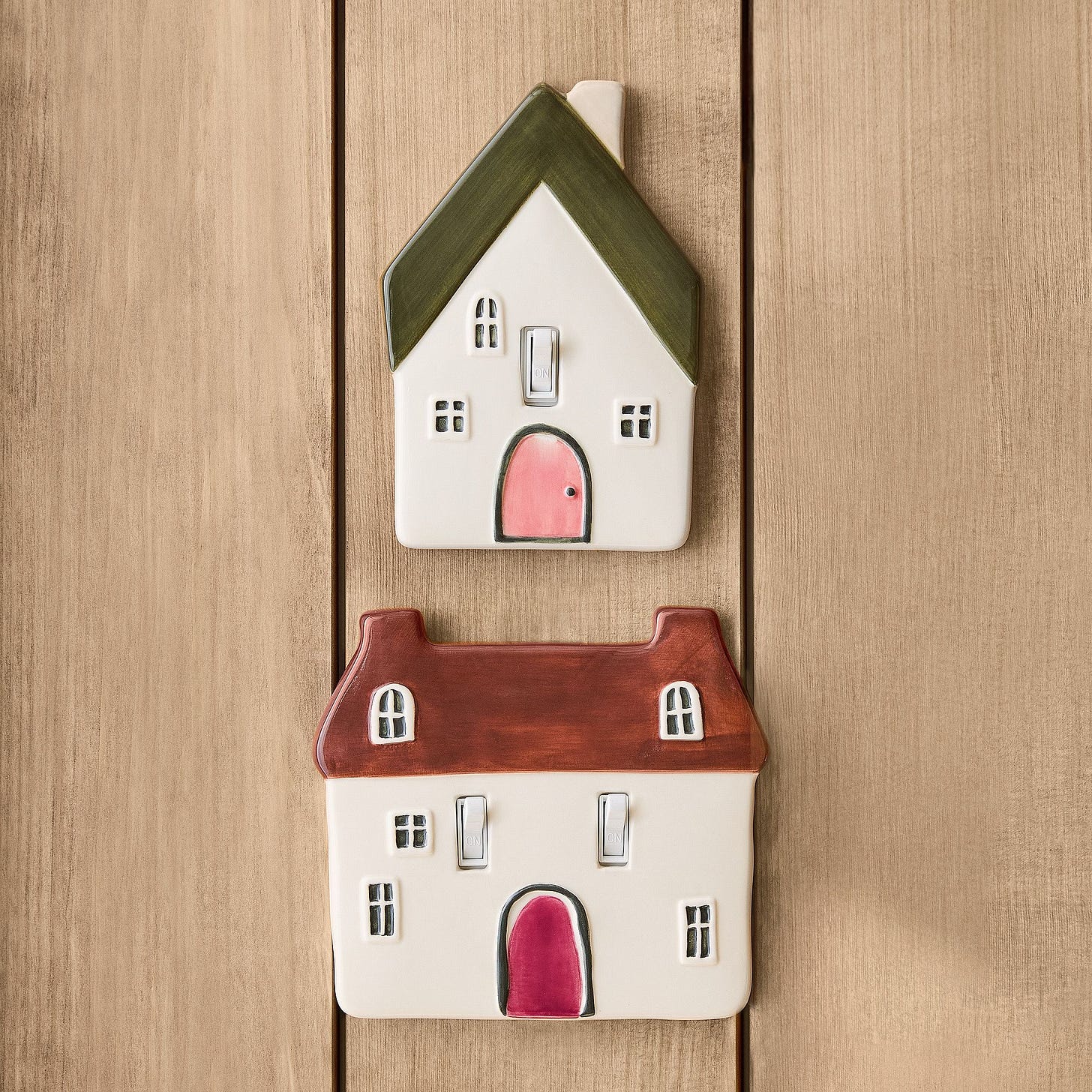 Alt image 1 for Emma Chamberlain Cottage Switch Plate