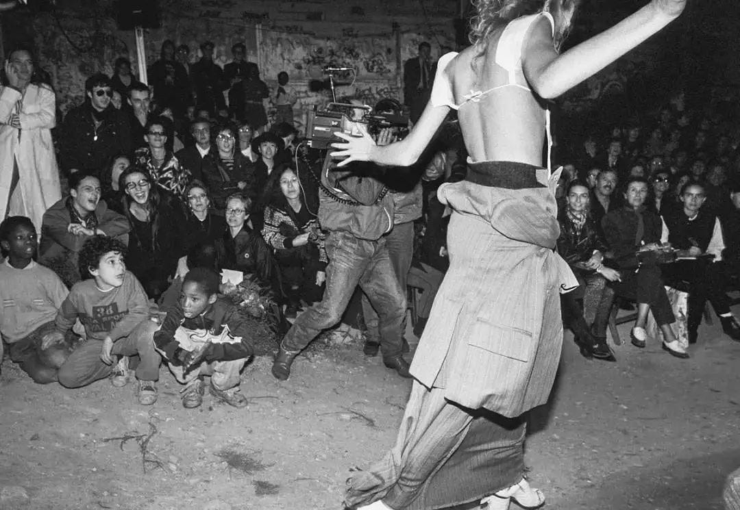 Review the Runway: Maison Margiela's 1990 Spring/Summer Show