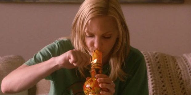 Our 10 Favorite Stoners, from the Bong Lovers of "Broad City" to Brad  Pitt's Pothead in "True Romance" - The Tracking Board