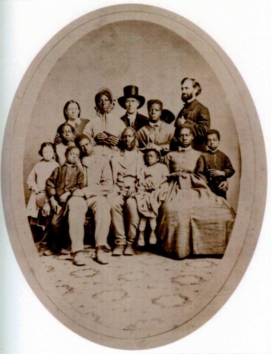 levi coffin with escaped slave group levi coffin with escaped slave group