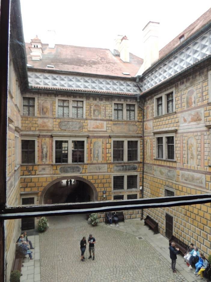 A view from the outside of a building

AI-generated content may be incorrect.