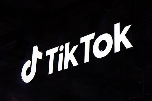 TikTok Shop terus menguatkan posisinya di lanskap e-commerce global / Unsplash TikTok Shop terus menguatkan posisinya di lanskap e-commerce global / Unsplash