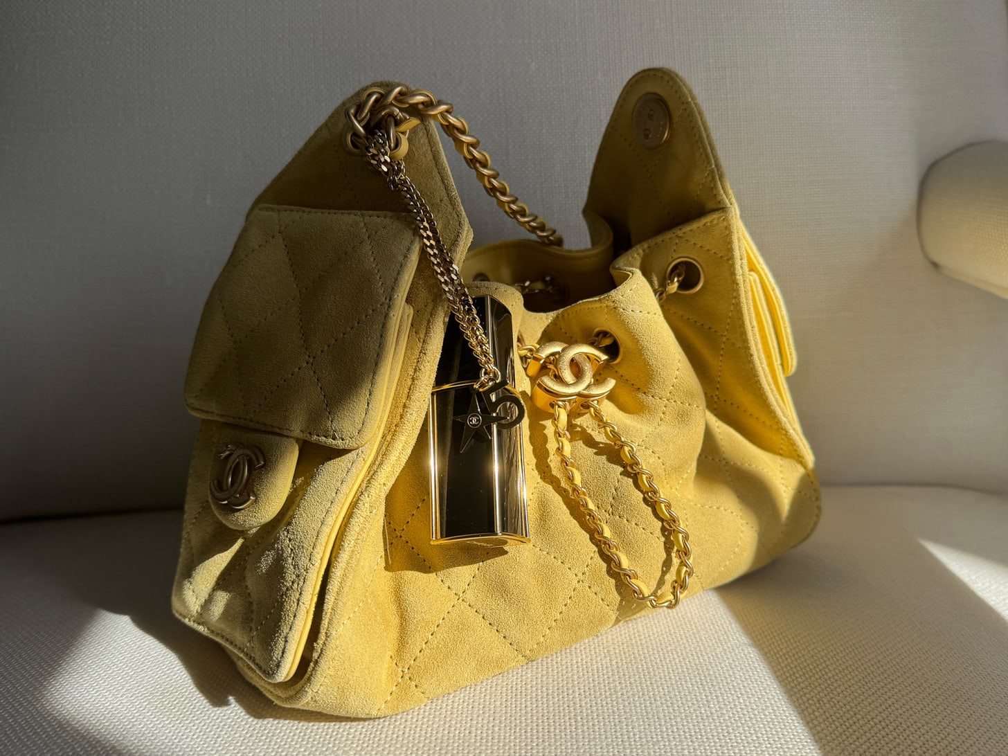 Розовые сумки Chanel