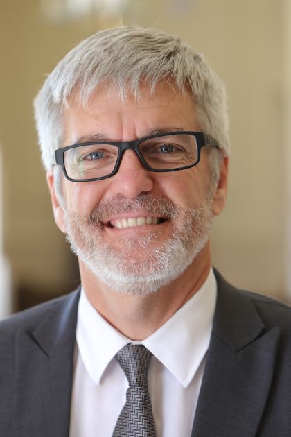 Photo of Dr. Stephen Sloan