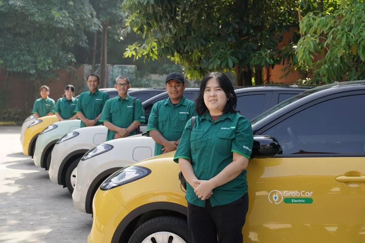 Kolaborasi Wuling x Grab (Wuling) Kolaborasi Wuling x Grab (Wuling)