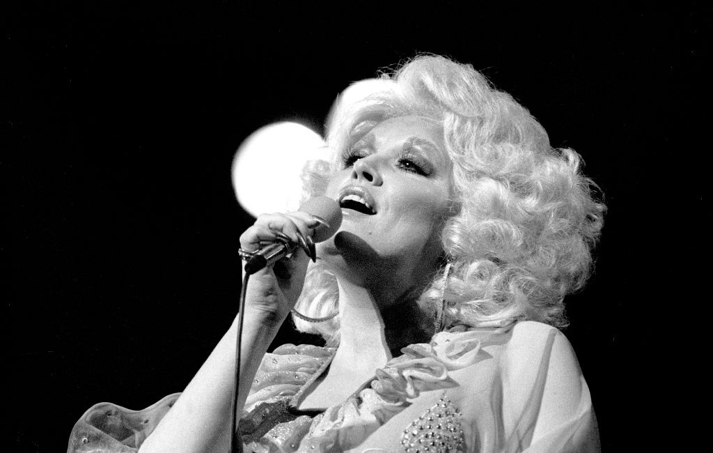 Dolly Parton Thought She Could, and She Did