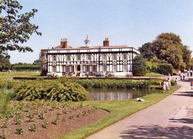 Broomfield House in Palmers Green