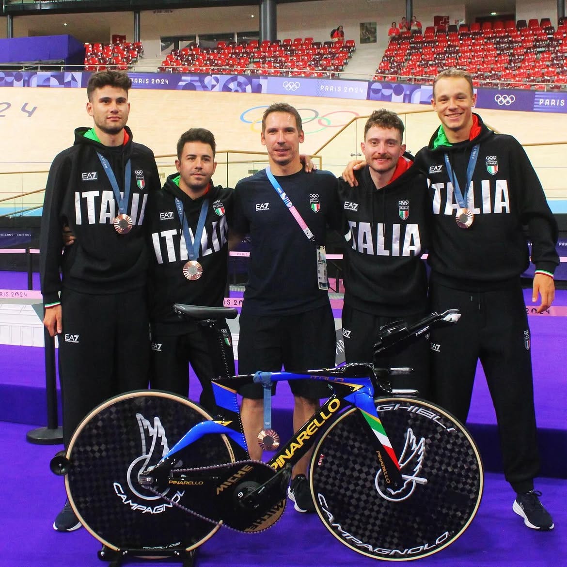 Diego Bragato con il quartetto maschile bronzo olimpico a Parigi 2024
