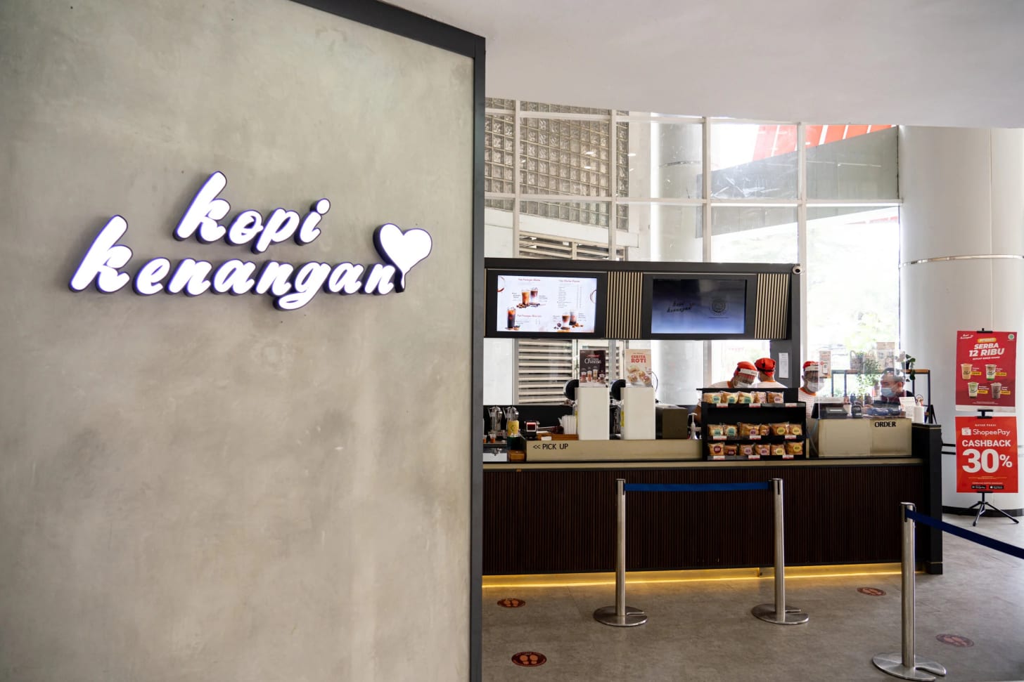 Kinerja bisnis positif Kopi Kenangan didukung penjualan, ekspansi, dan optimasi teknologi / Kopi Kenangan Kinerja bisnis positif Kopi Kenangan didukung penjualan, ekspansi, dan optimasi teknologi / Kopi Kenangan