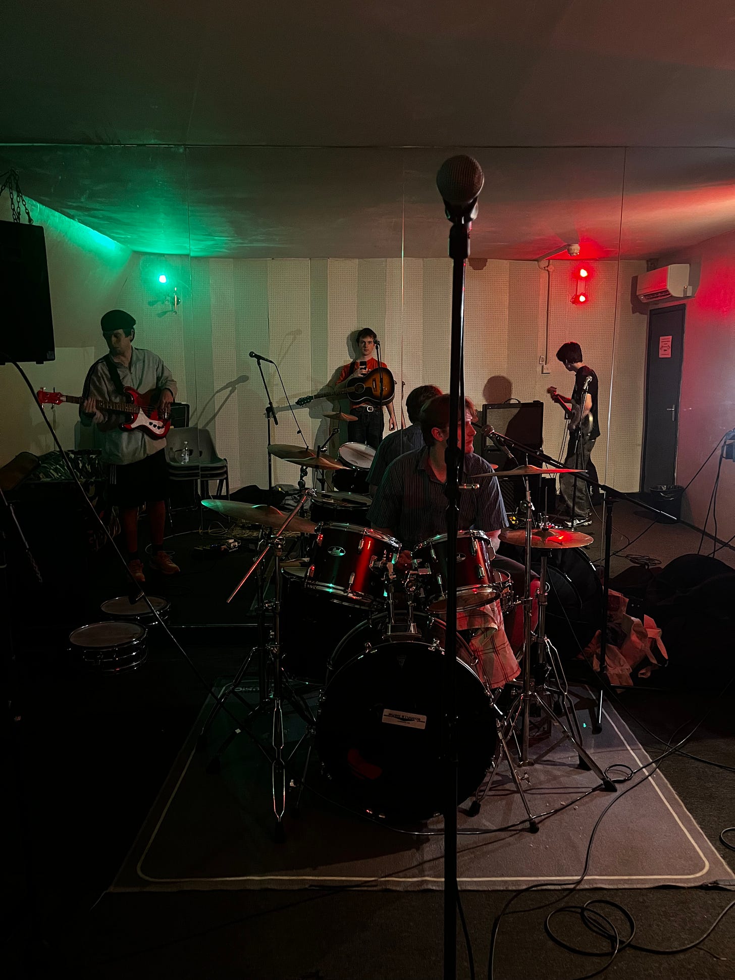 Creative Spotlight 07: Flynn Mulcahy on Heart in Mouth, Duality, and the Textures that Shape Songs Https%3A%2F%2Fsubstack Post Media.s3.amazonaws.com%2Fpublic%2Fimages%2Ffc41603a D918 4bd9 8285 262070474afe 4032x3024