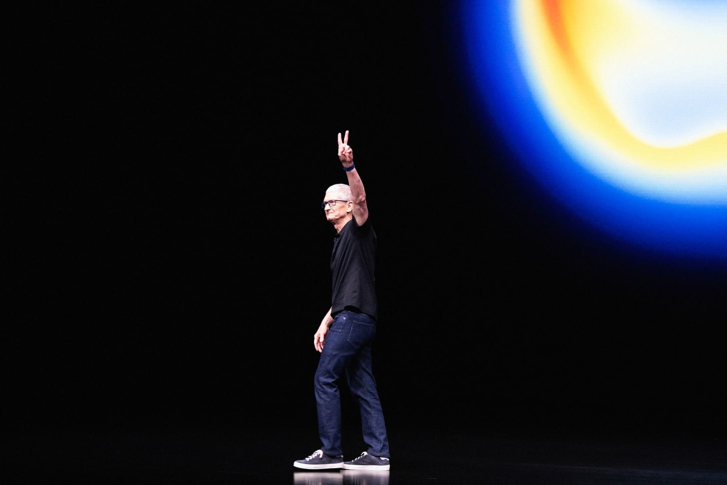 Apple CEO Tim Cook Is Stepping Down | WIRED