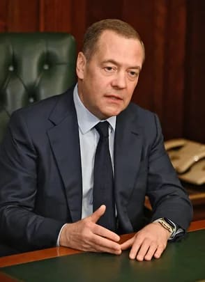 Kommersant Interviews Dmitri Medvedev