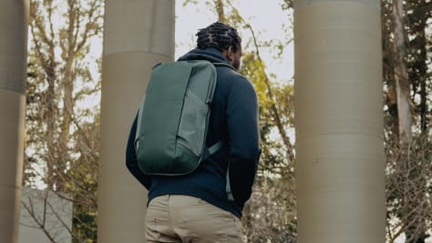 Peak Design Travel Backpack 2-in-1 1