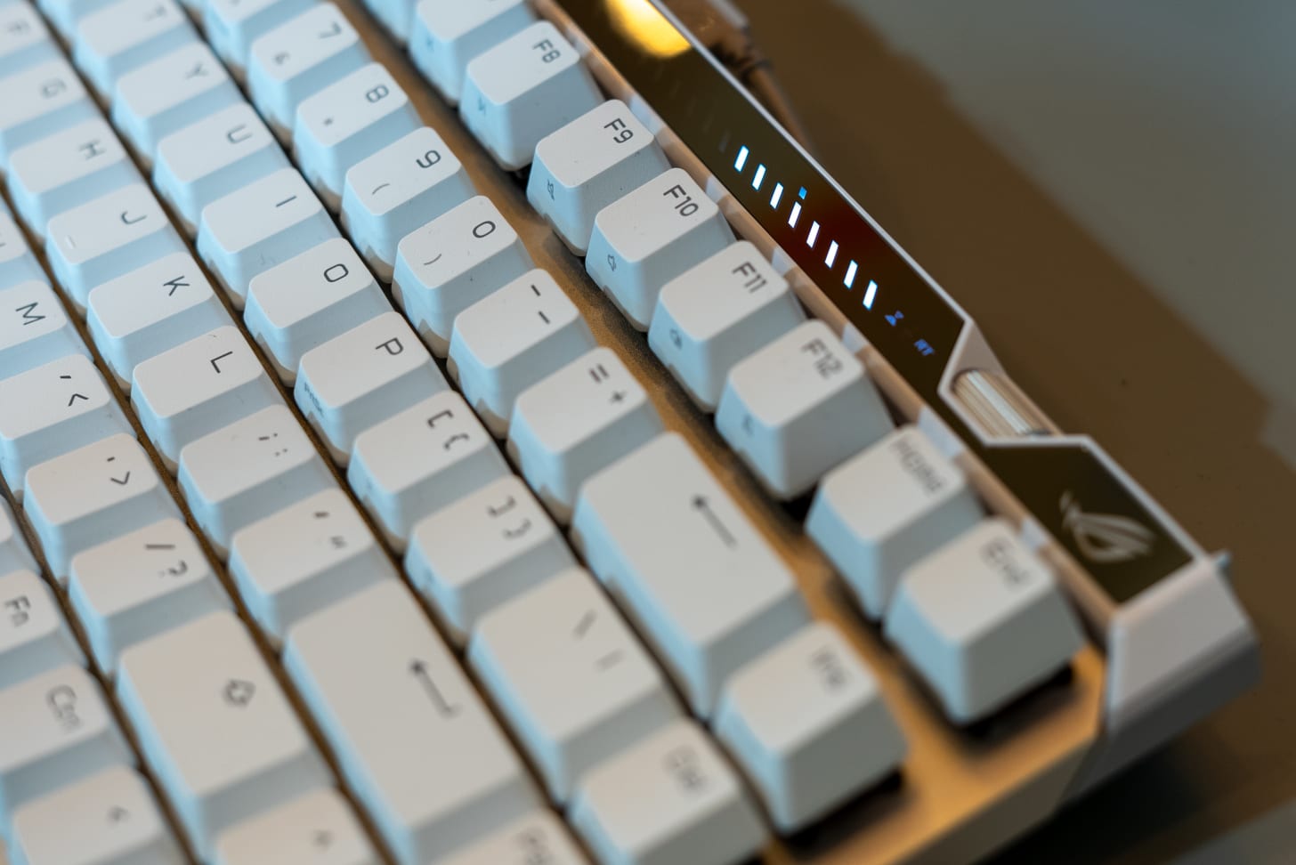 Asus ROG Falchion 75 HE gaming keyboard