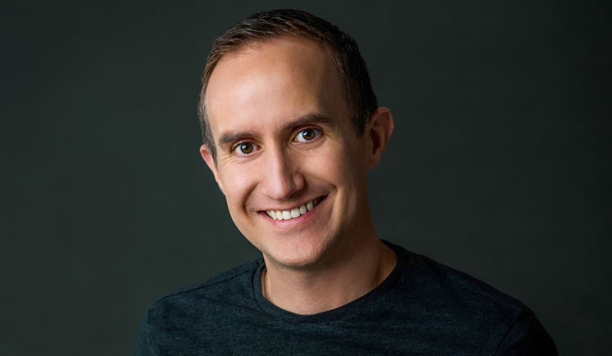 Morgan Housel turned lessons he learned as a hotel valet into a  breakthrough personal-finance book that's sold 2.2 million copies in 2  years - MarketWatch