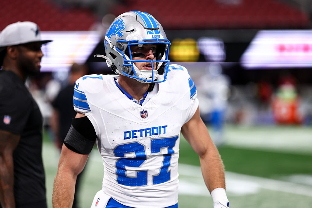 Detroit Lions roster projection 2.0: Shuffling the deck to fit 3 QBs and 7  WRs