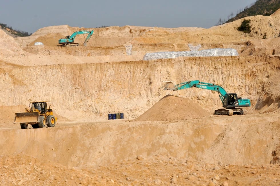 A Chinese rare earth mine. Source __T3A_LINK_IN_POST__.