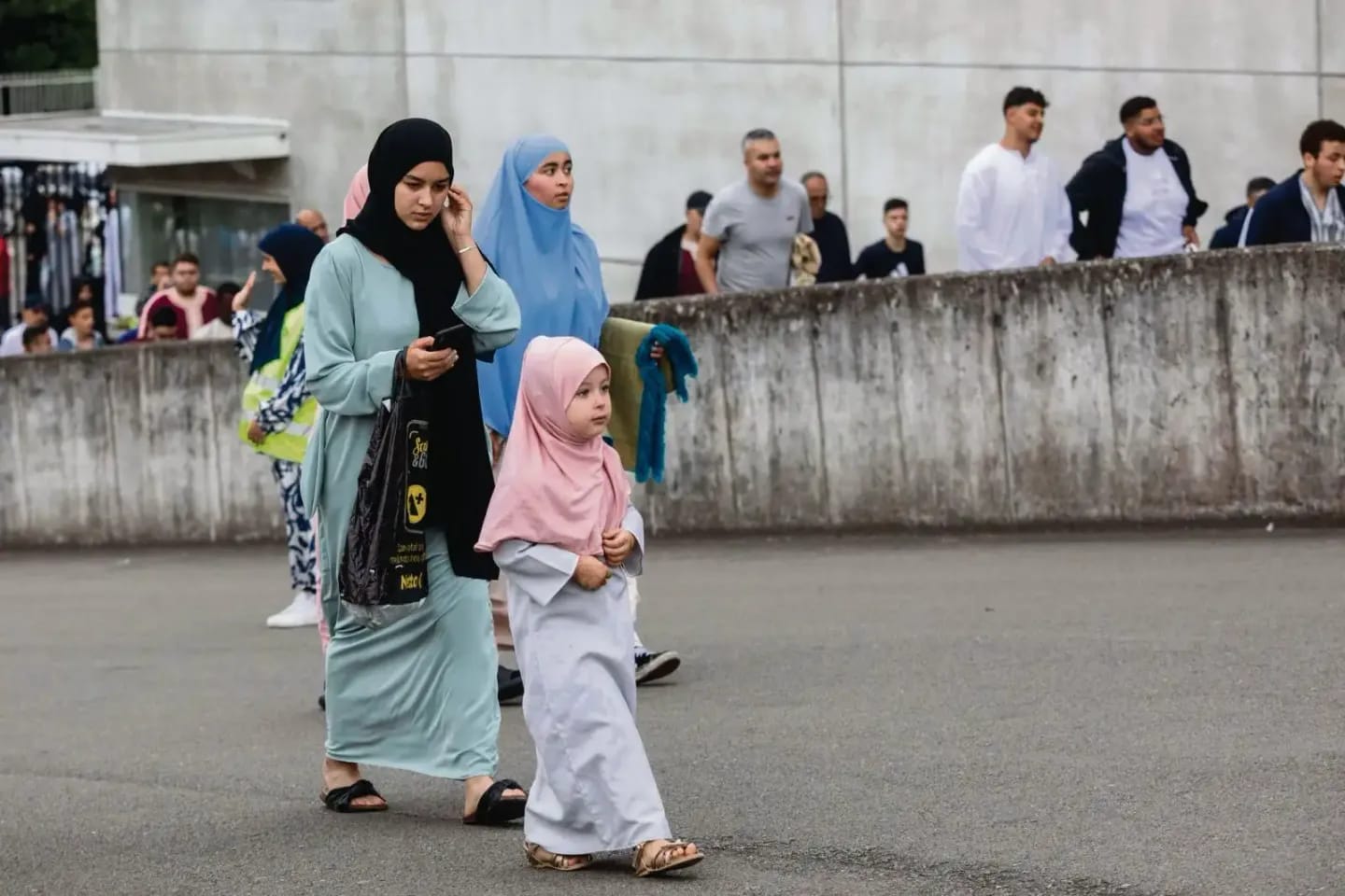 Qualifier sans agir : l’impuissance des services secrets belges face à la menace frériste
