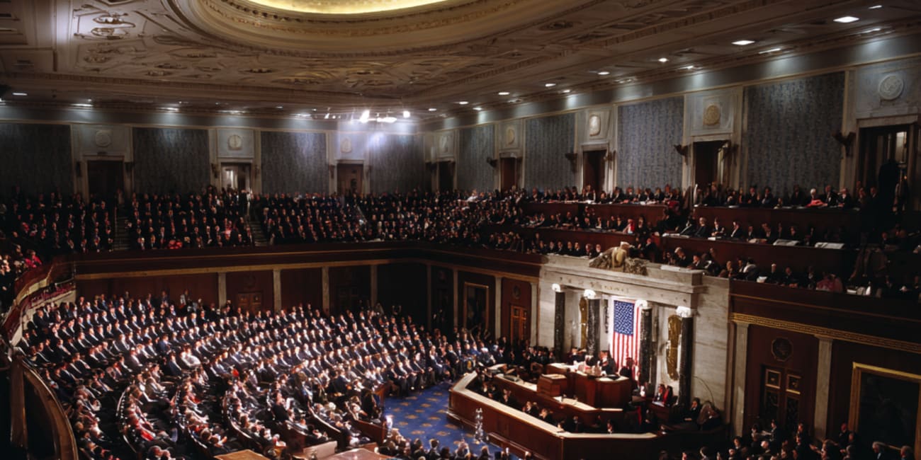 Permanent job cuts weigh on congress as shutdown makes no headway