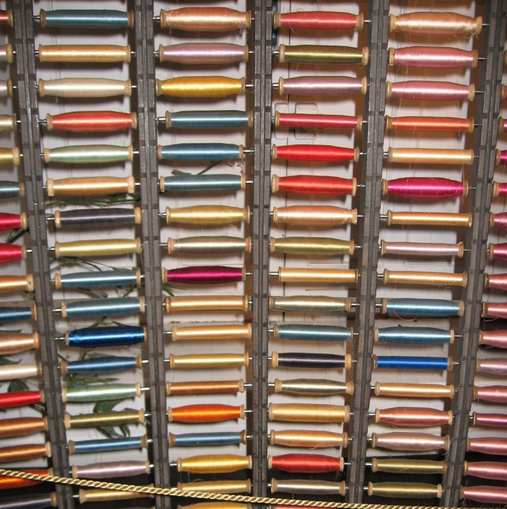 Ronnie_Hess_-_Lyon_-_Coloured_Thread_-_My_French_Life™ Ronnie_Hess_-_Lyon_-_Coloured_Thread_-_My_French_Life™