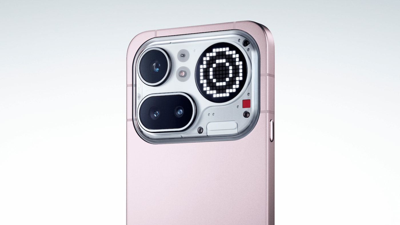 Nothing Phone 4a Pro in pink