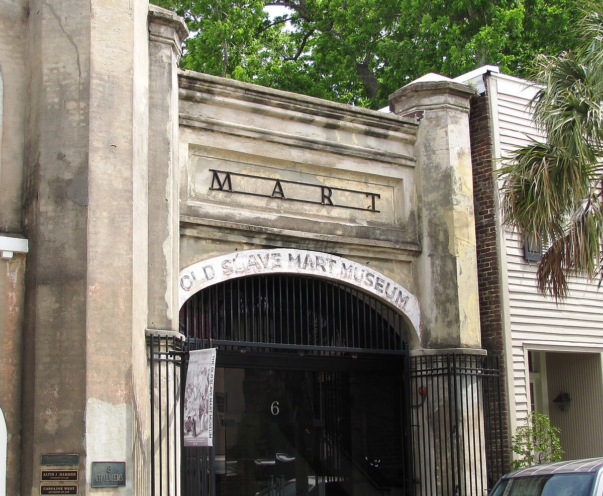Old Slave Mart - Wikipedia