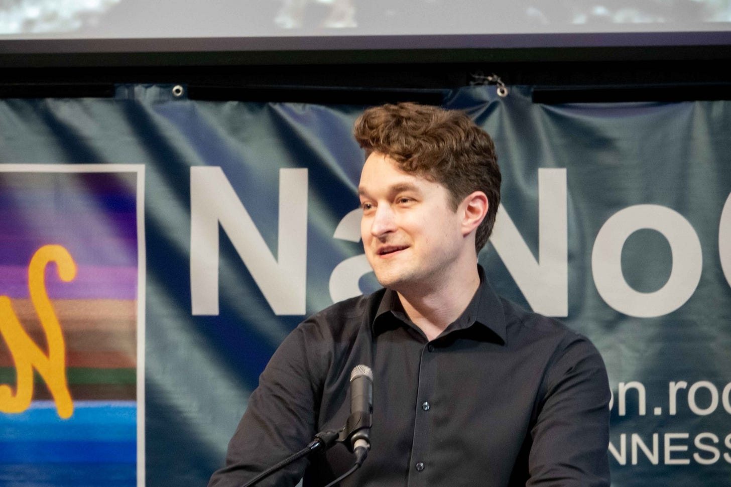 Photo of Forrest Vakai presenting.