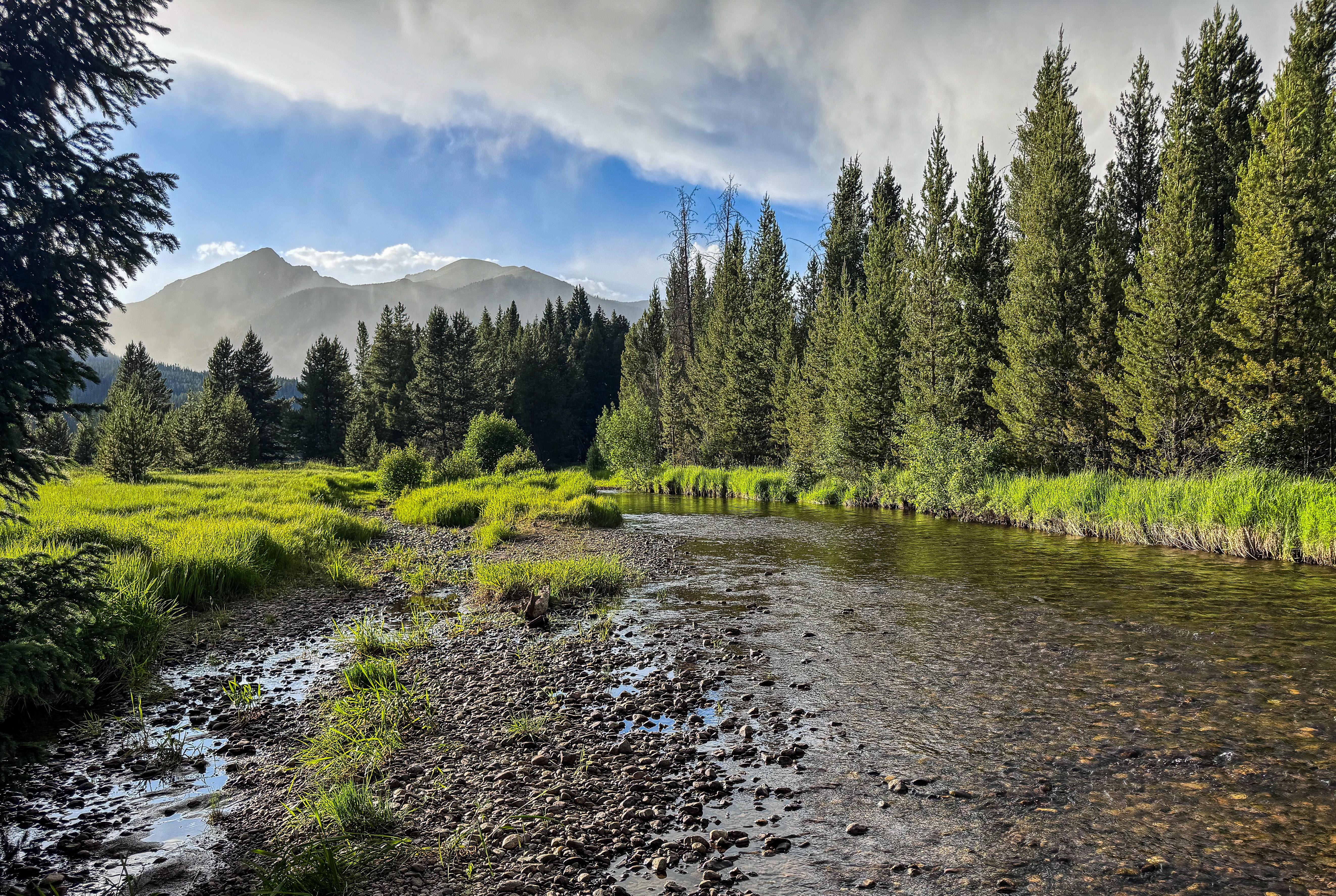 EarthStuff - Emergent Headwater Types For Watershed Monitoring, Research, And Planning