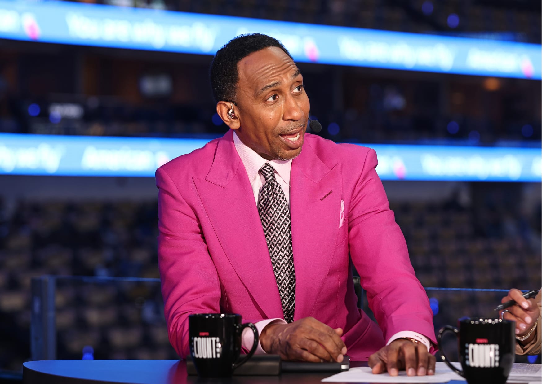 Stephen A. Smith's Rocky Tenure At ESPN May End With A $20 Million Annual  Salary
