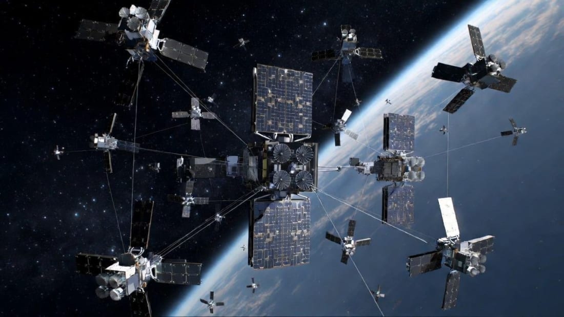 Artist’s illustration showing a cluster of interconnected satellites acting as an AI supercomputer in space.