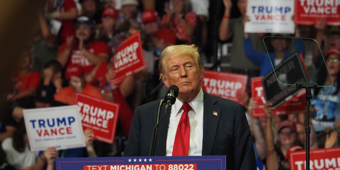 The Trump Sanewashing Hall of Fame Gets a New Entry