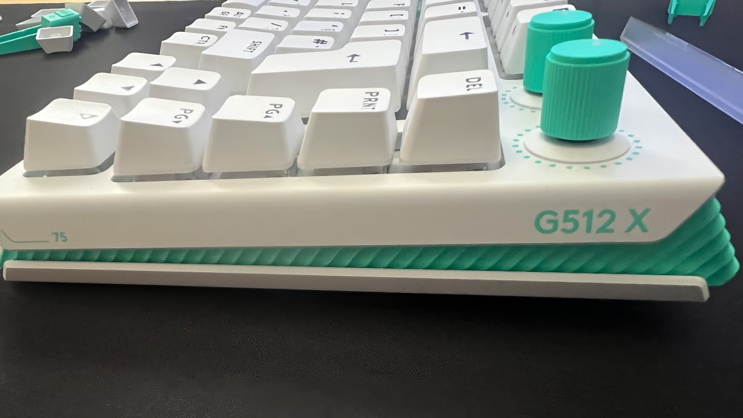 Logitech G G512 X side profile