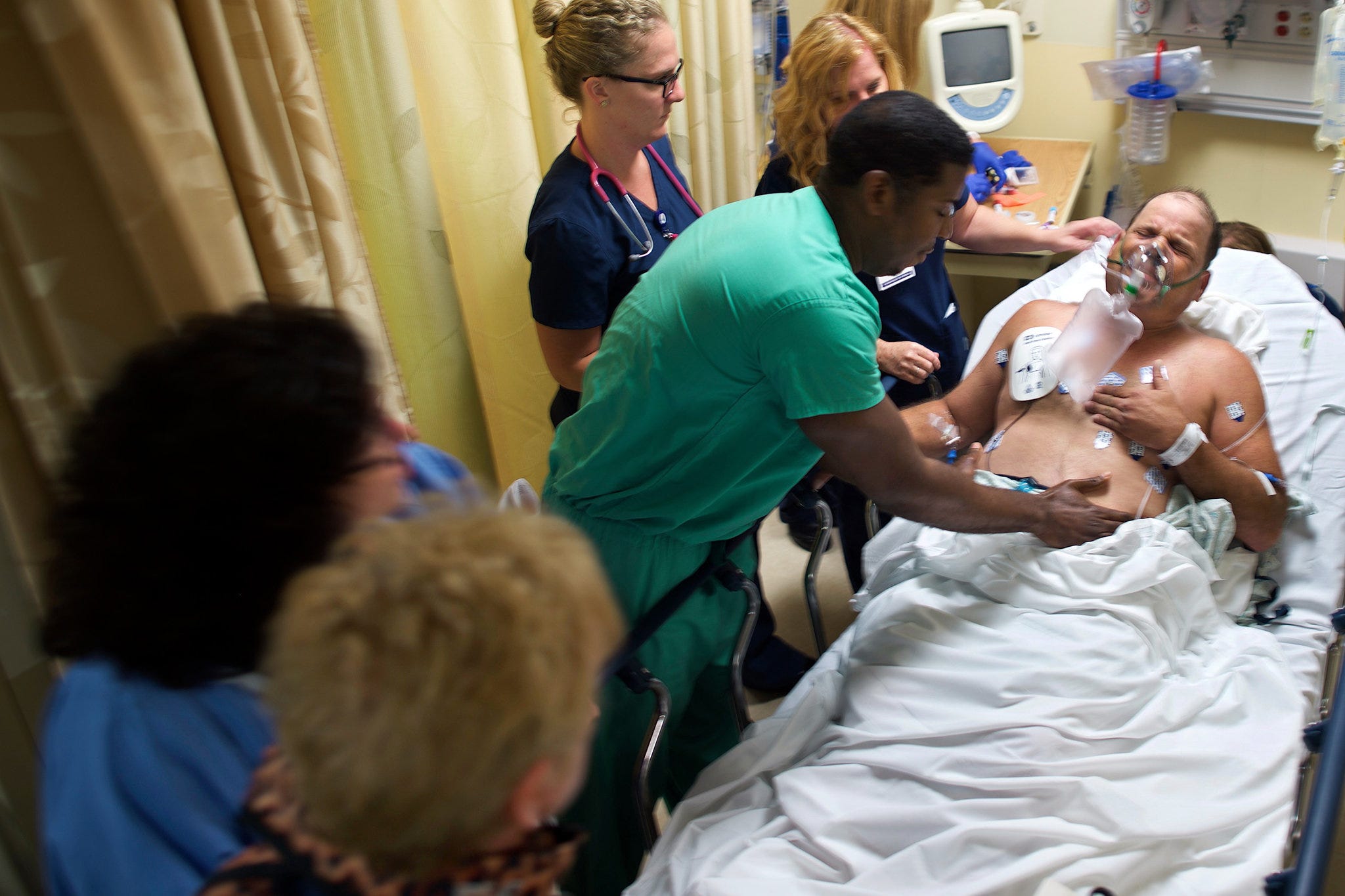 EarthStuff - Using Geospatial Analysis and Explainable Machine Learning to Examine Risk Factors of Out-of-Hospital Cardiac Arrest Survival Outcome