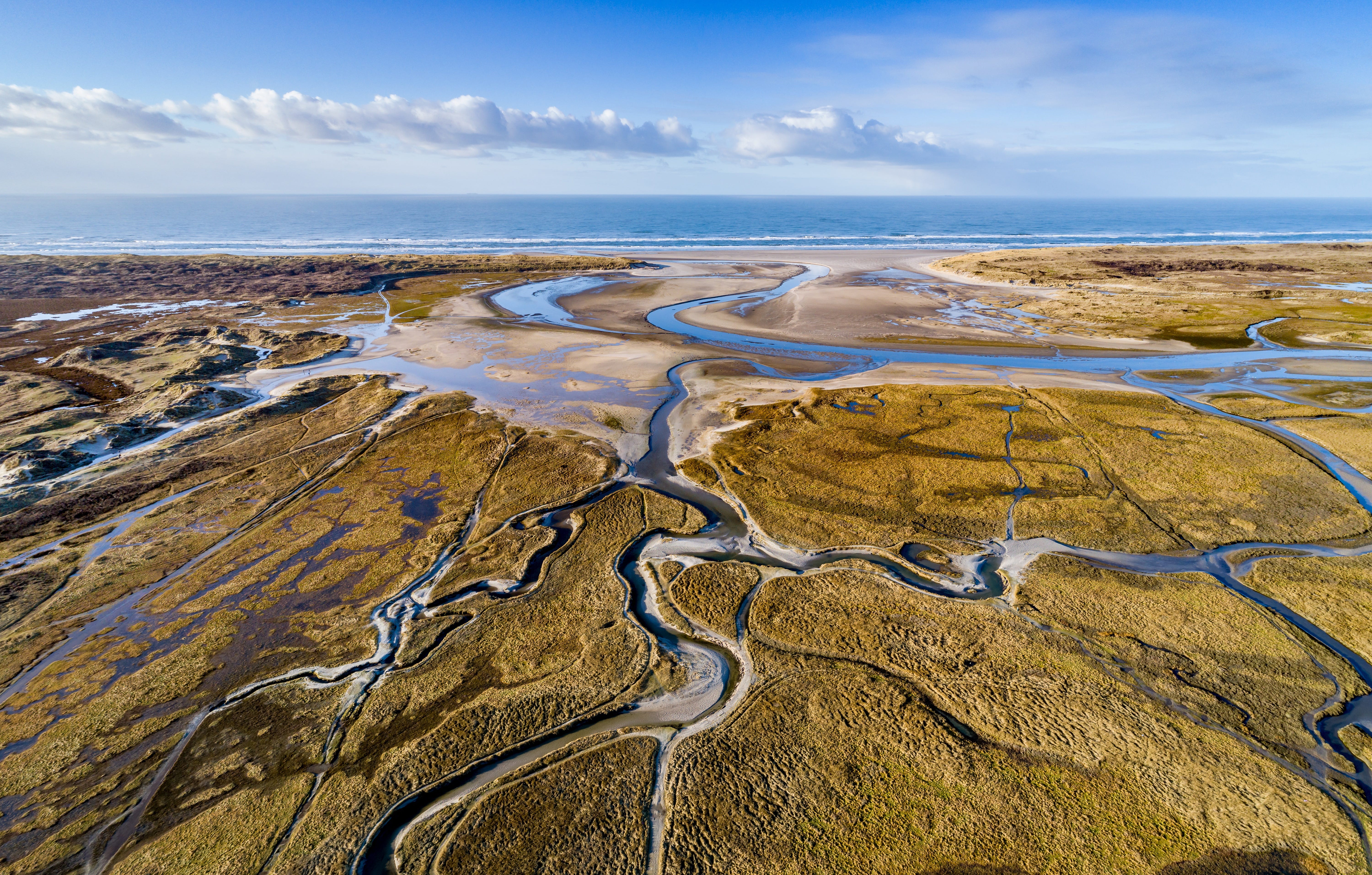 EarthStuff - Spectral Signatures Of Tidal Forcing: Spatiotemporal Patterns Of Groundwater–Surface Water Exchange In A Tidal Creek System