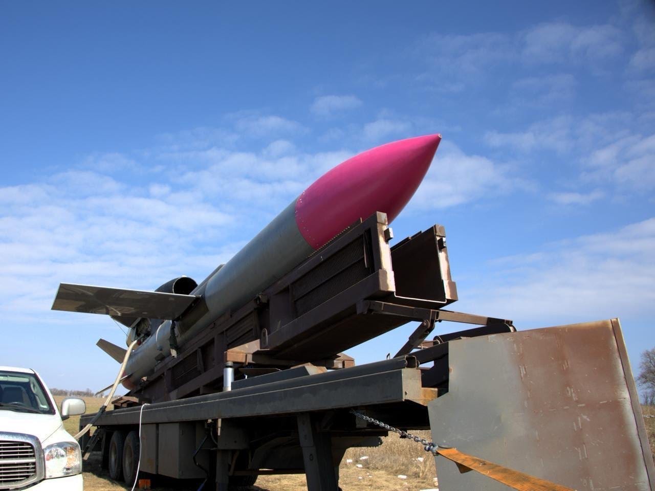 FP-5 Flamingo on a catapult / Defense Express / Triple Launch of FP-5 Flamingo Cruise Missiles on russian Targets (Video)