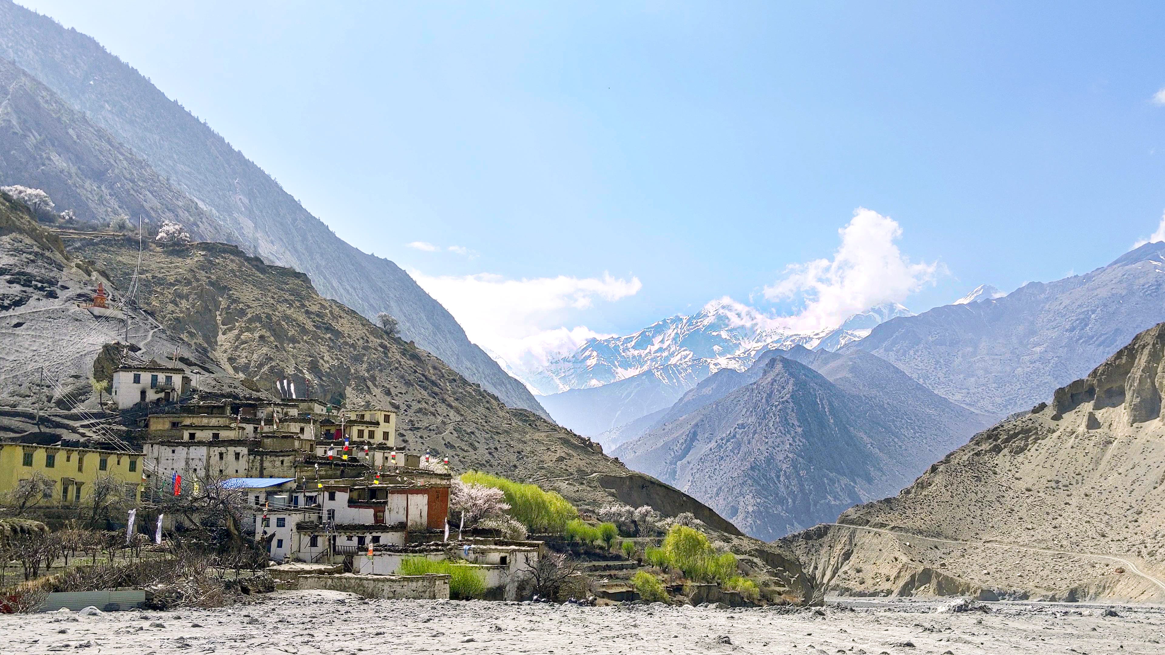 EarthStuff - Compound Hydrogeomorphic Cascades And Rapid Upstream To Downstream Hazard Coupling In The Eastern Himalaya