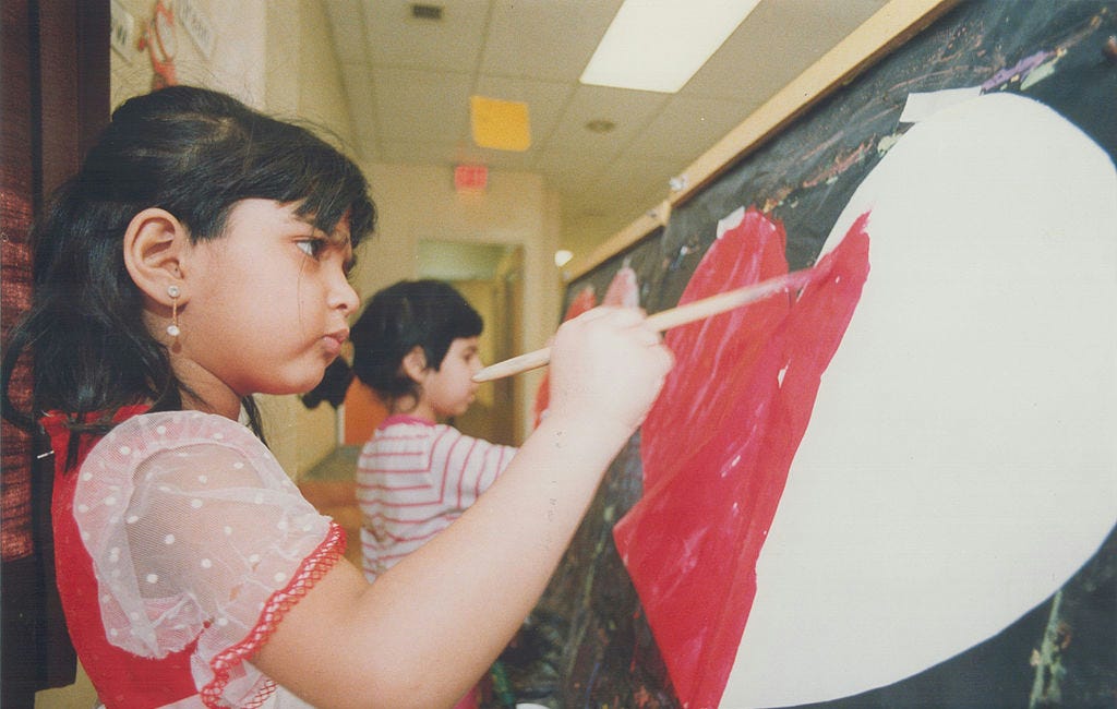 Is It Right to Hold Your Kids Back in Kindergarten? 