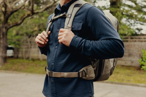 Peak Design Travel Backpack 2-in-1 1