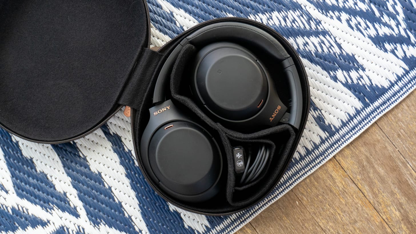 Sony WH-1000XM4 Black Friday deals Sony WH-1000XM4 Black Friday deals