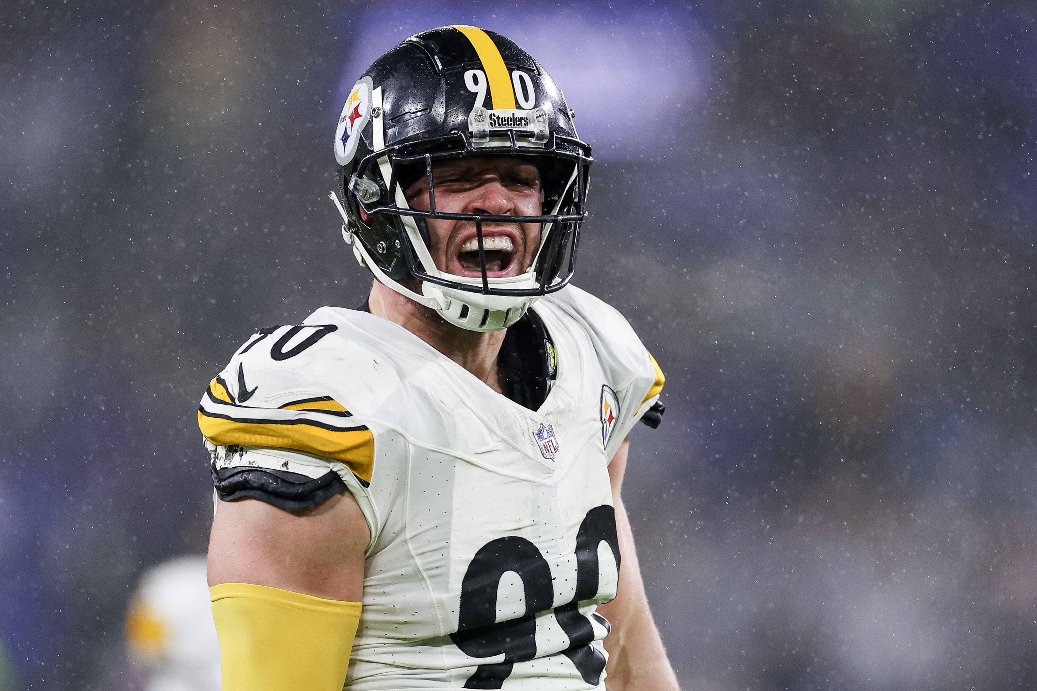 BREAKING NEWS: “Pray for My Dad” — T.J. Watt’s Emotional Message Leaves NFL World in Tears.criss