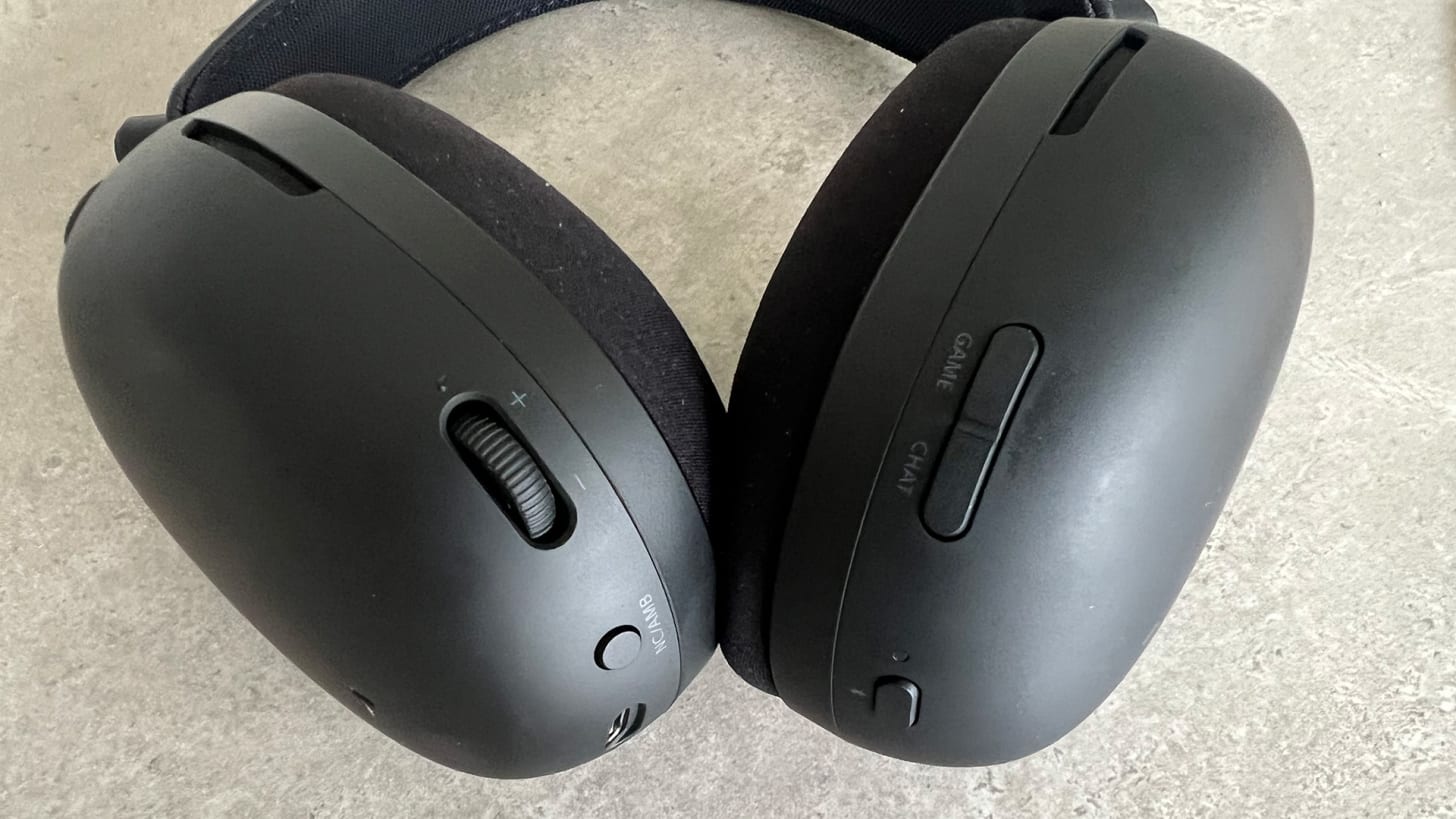 Sony Inzone H9 II dials and buttons