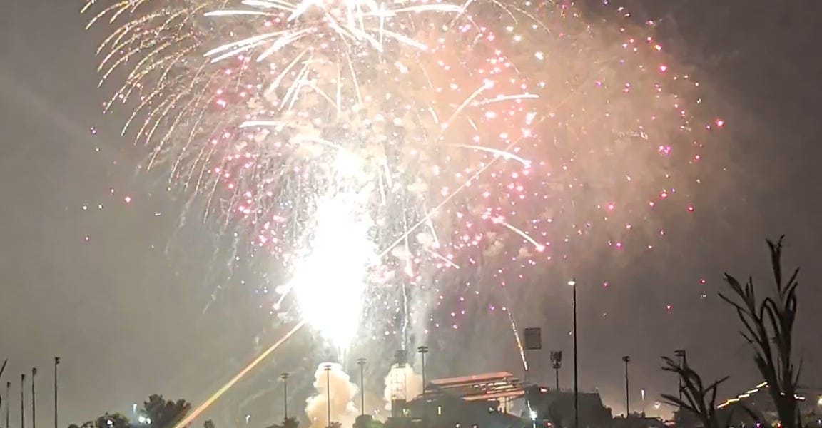 EarthStuff - Although I respect the tradition, I must say that I find fireworks kinda dumb, tedious even...