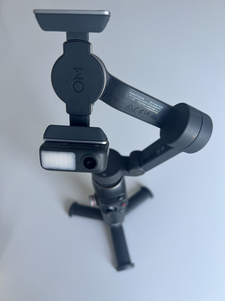 DJI Osmo Mobile 8