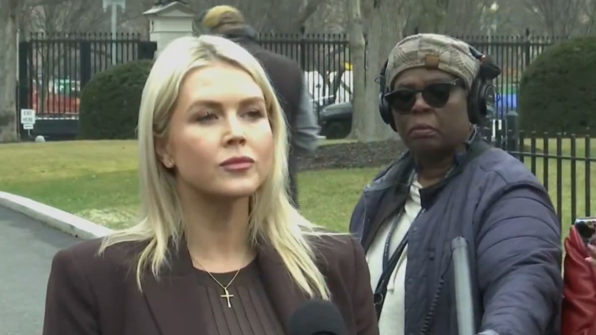 Karoline Leavitt provoque un nouveau désastre russe pour la Maison Blanche