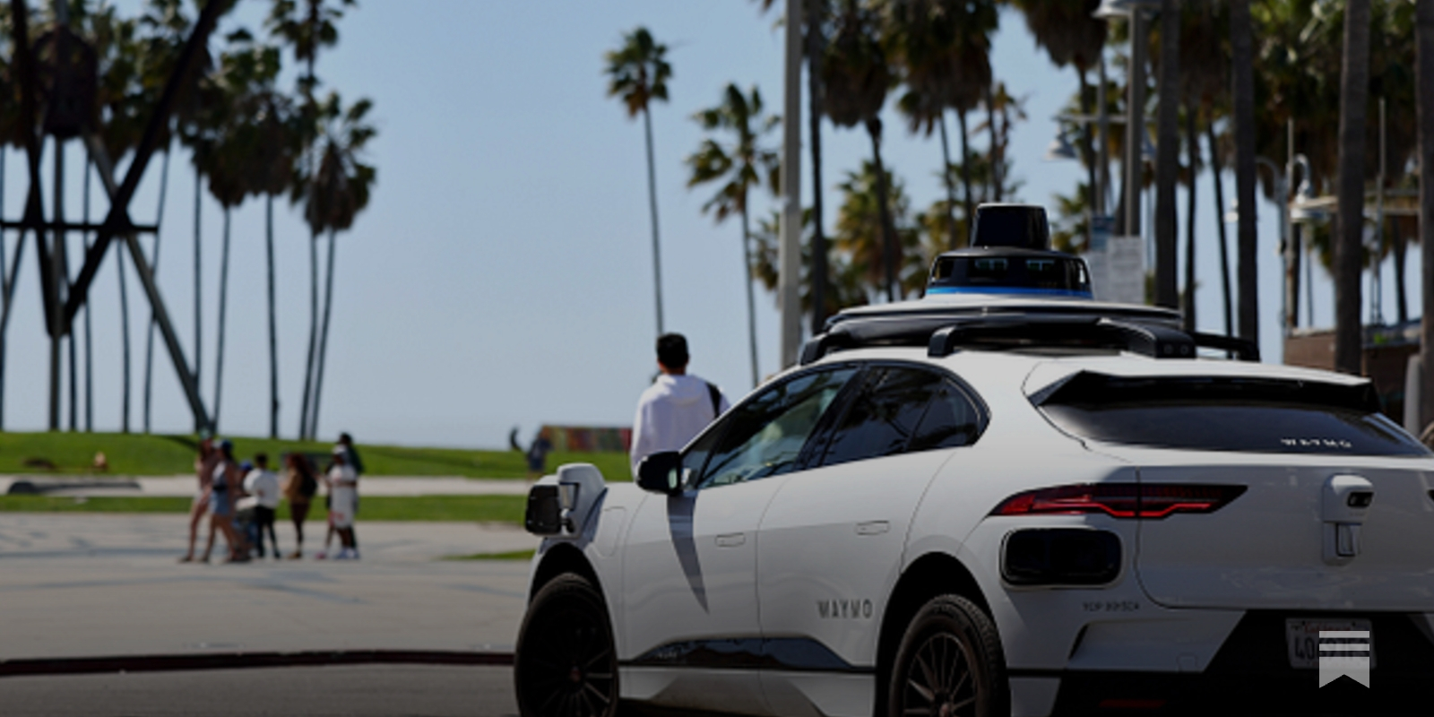 Robotaxis should be a wakeup call for cities