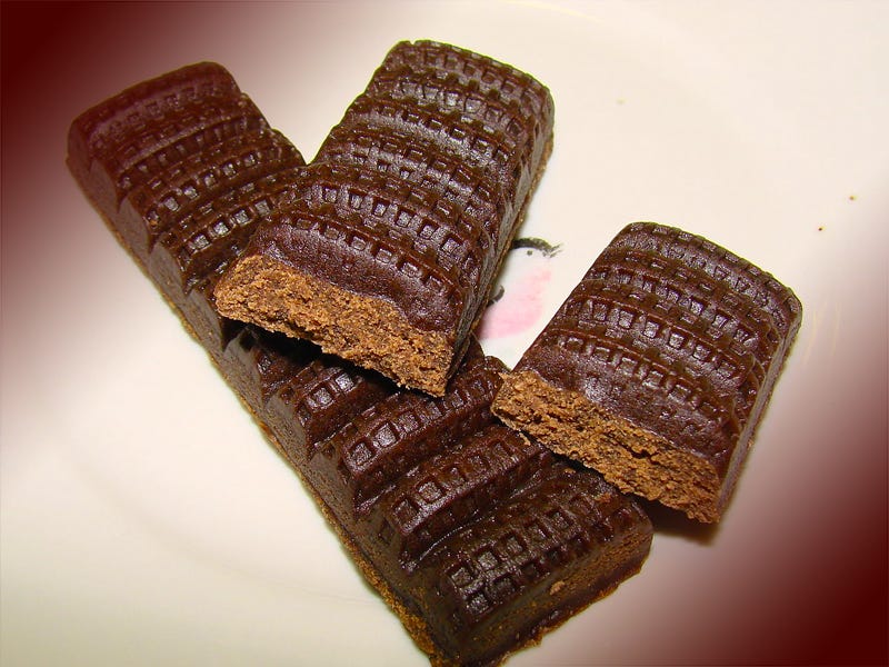 Flake (chocolate bar) - Wikipedia