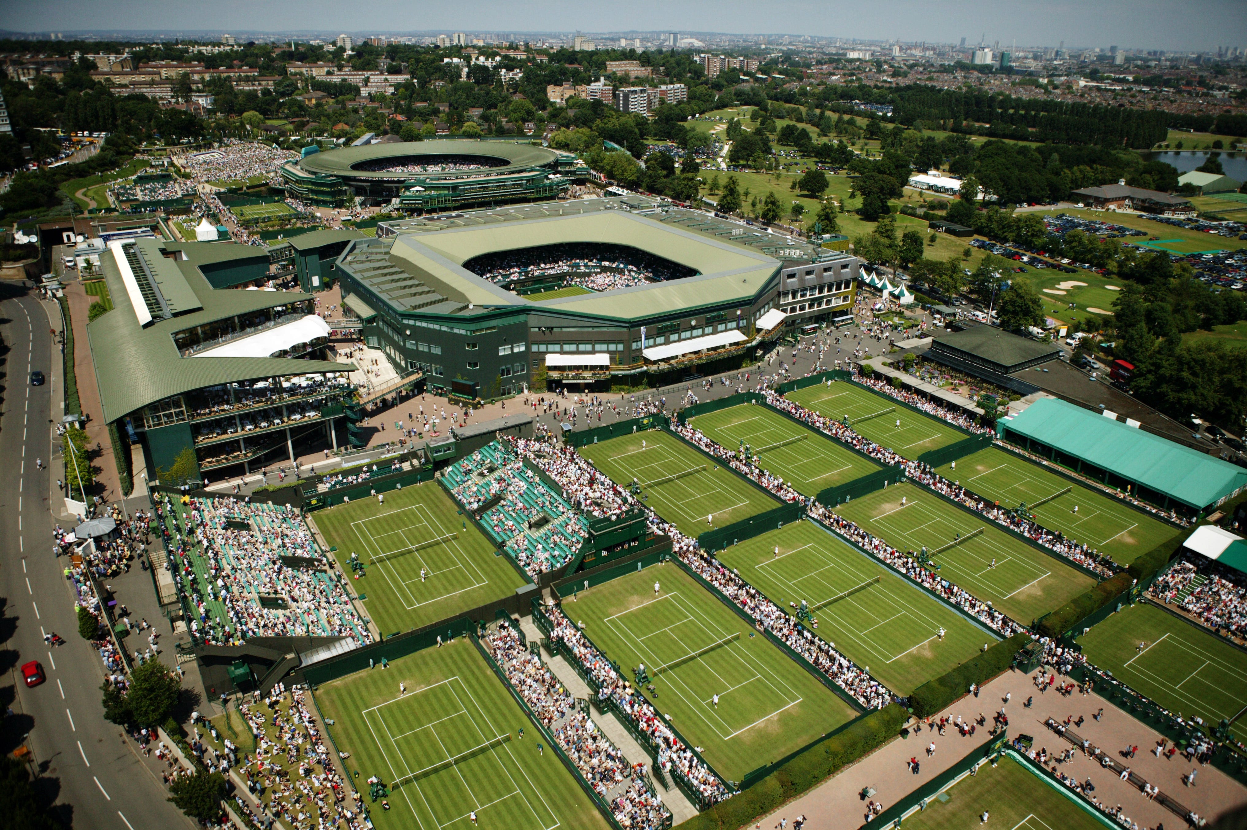 Why do they play on a grass surface at Wimbledon? - AS USA