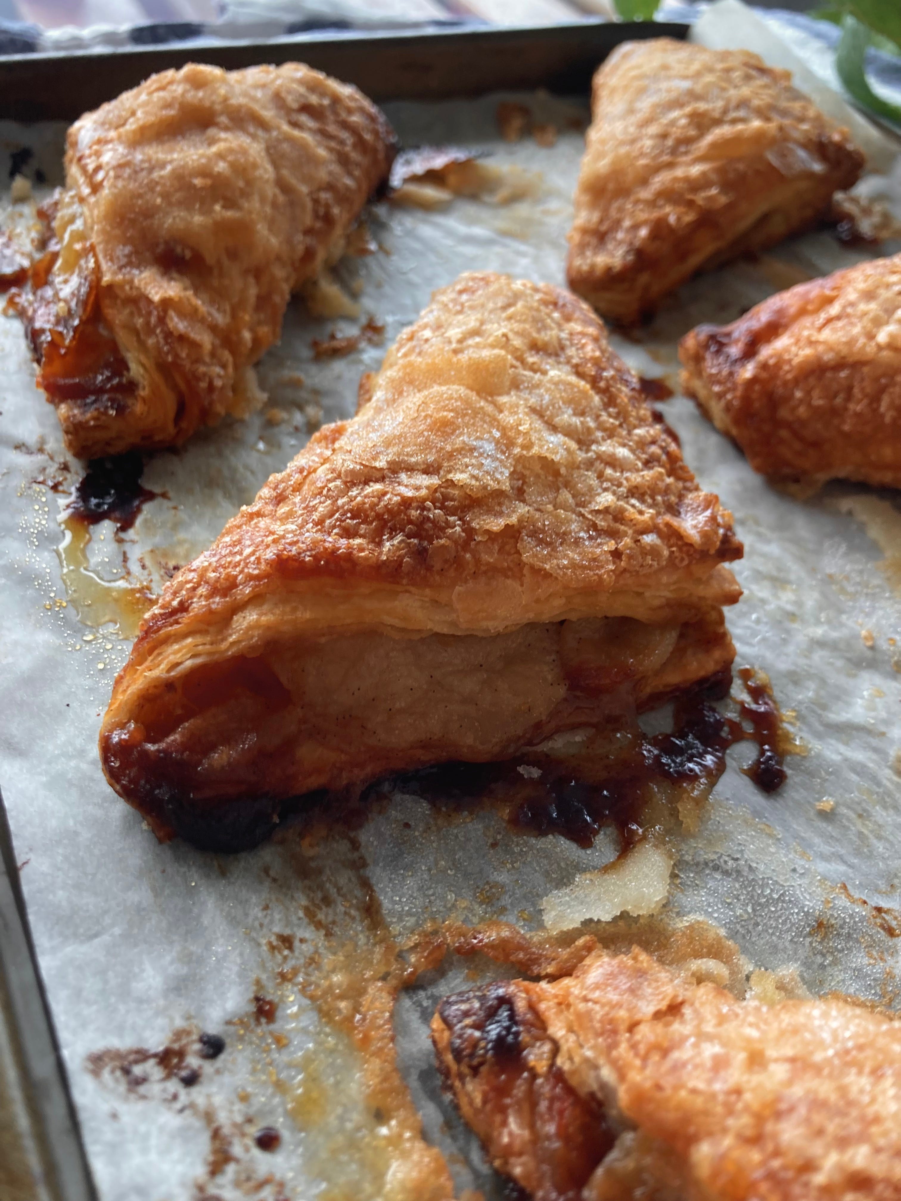 Apple Turnovers with Crescent Rolls - Platter Talk