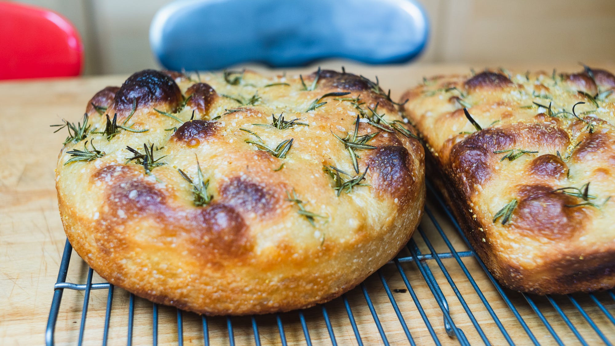 How To Make a 5-Ingredient Mini Loaf Pan Focaccia