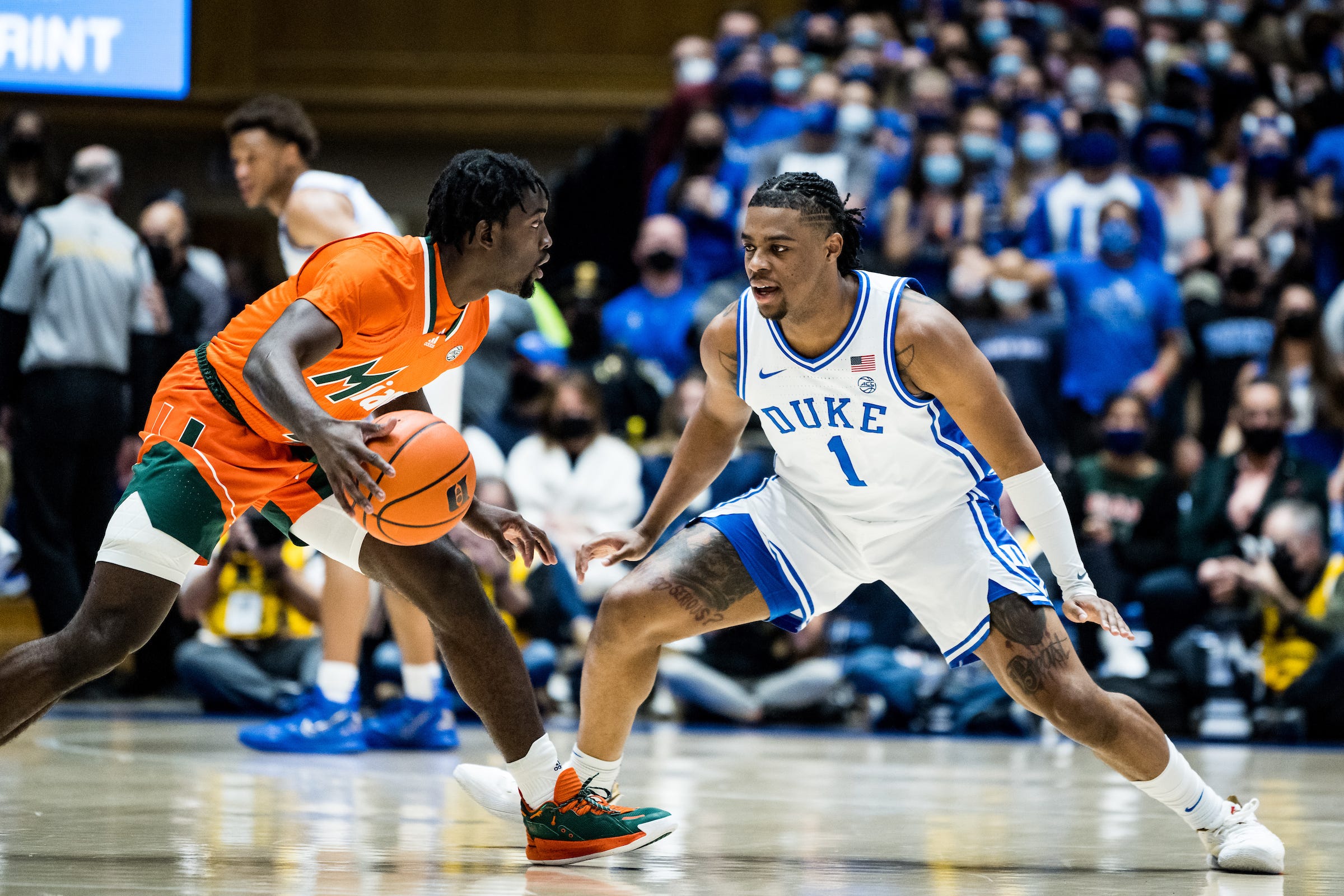 Defense takes charge as Miami Hurricanes bounce back by beating Duke